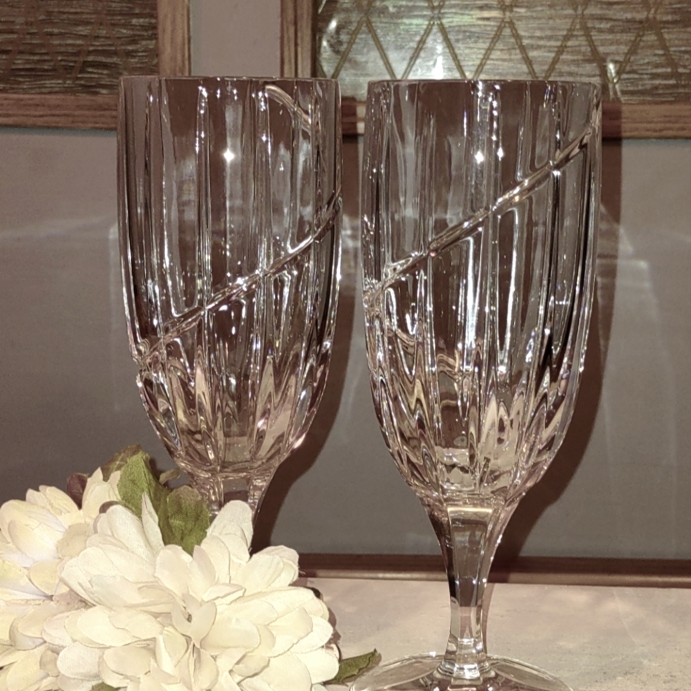 Vintage Mikasa Tea Glasses. Crystal